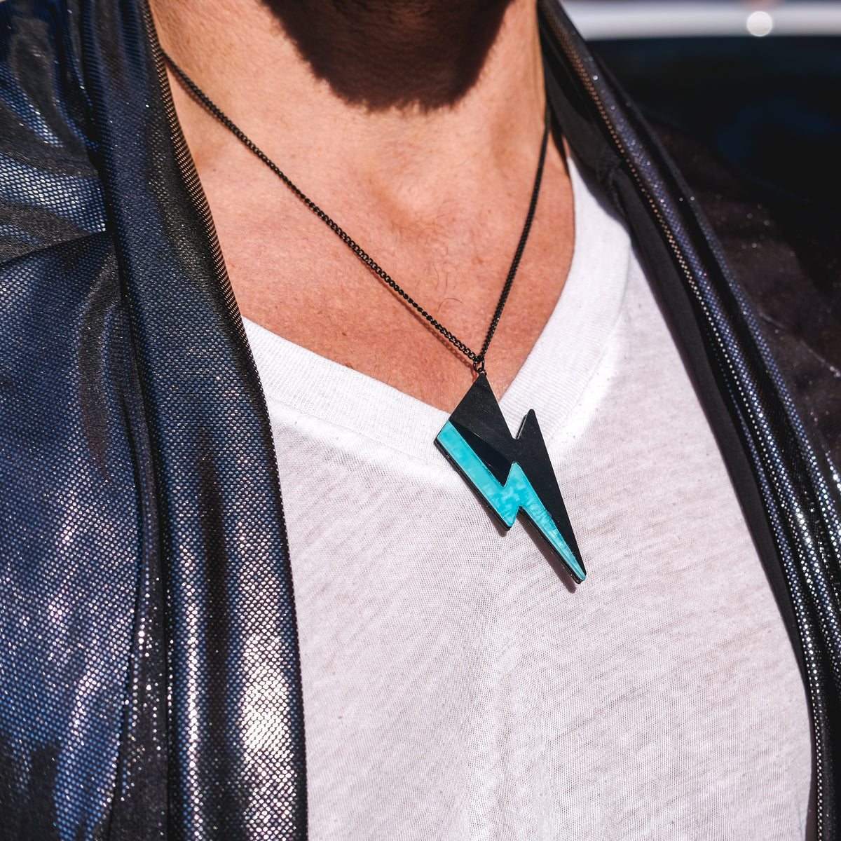 Bolt Pendant | Blue Vinyl