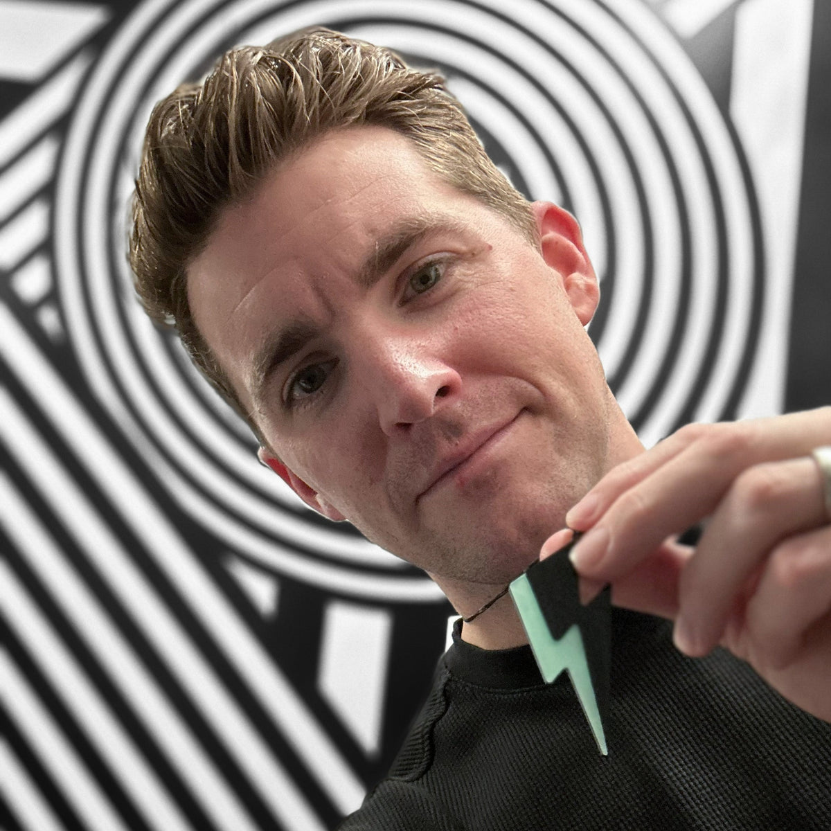 Bolt Pendant | Seafoam Vinyl